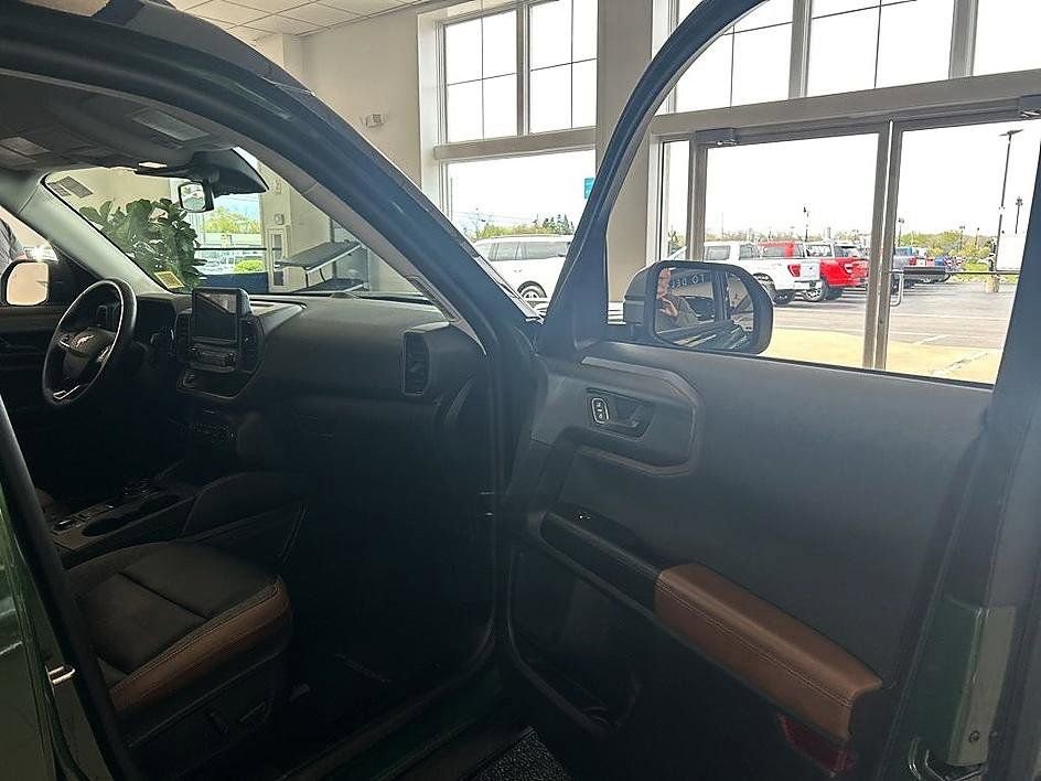 Used 2024 Ford Bronco Sport Outer Banks AWD/4WD image 25