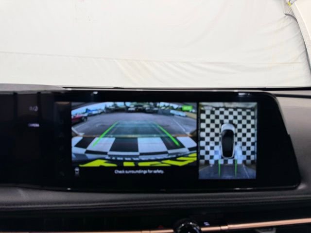 Used 2024 Nissan Ariya FWD image 31