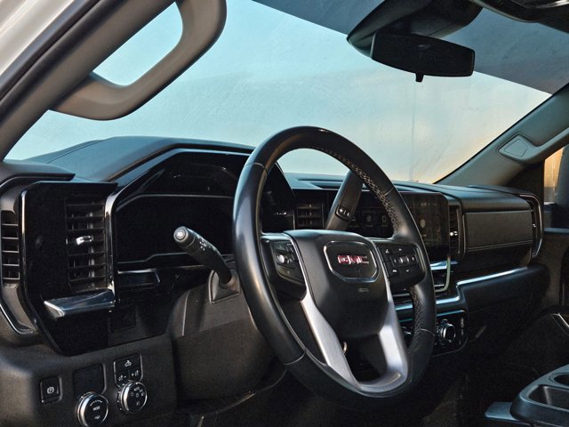 Used 2024 GMC Sierra 2500 SLE w/ SLE Convenience Package image 10