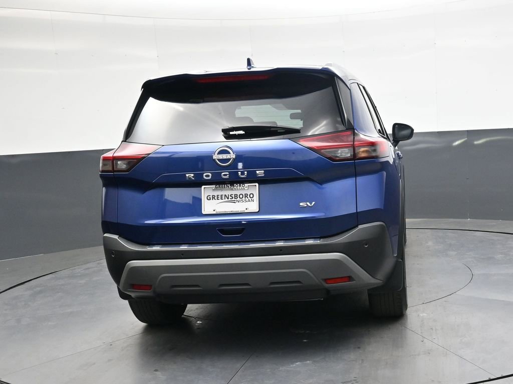 Used 2023 Nissan Rogue SV w/ SV Premium B Package FWD image 4