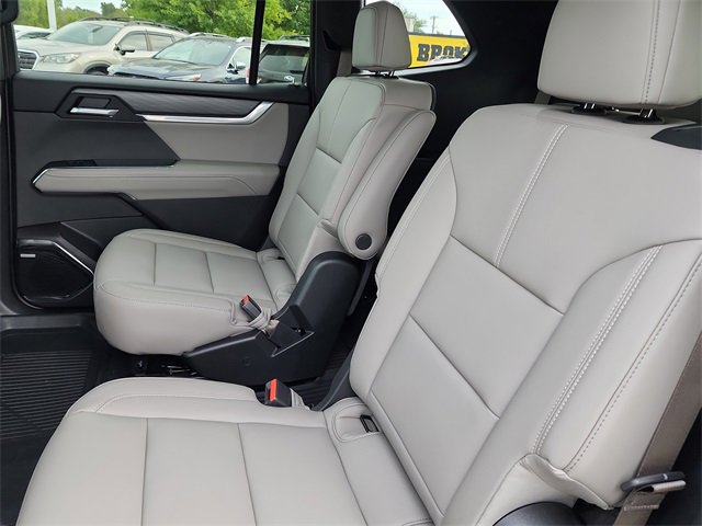 New 2026 GMC Acadia Elevation w/ Elevation Premium Package image 16