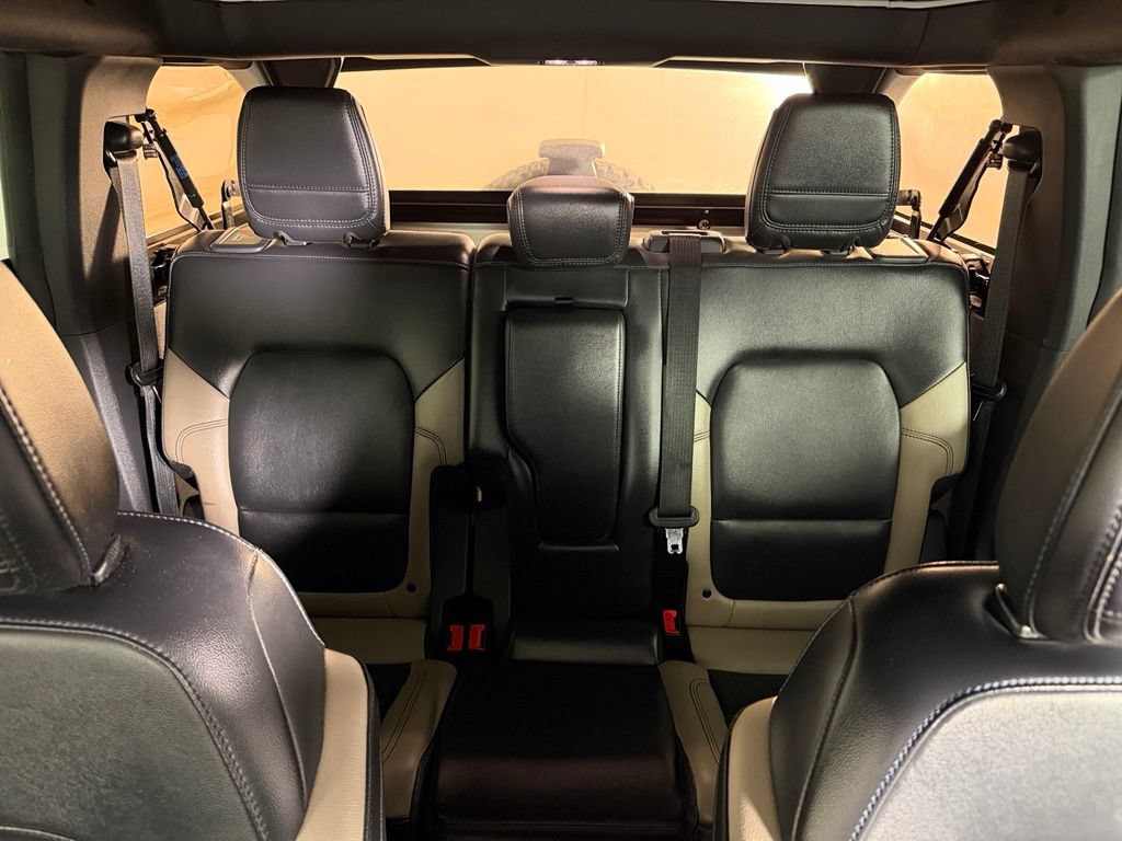 Used 2024 Ford Bronco Wildtrak AWD/4WD image 19