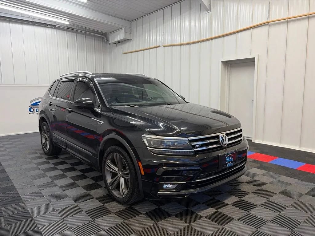 Used 2021 Volkswagen Tiguan SEL Premium R-Line AWD/4WD image 2