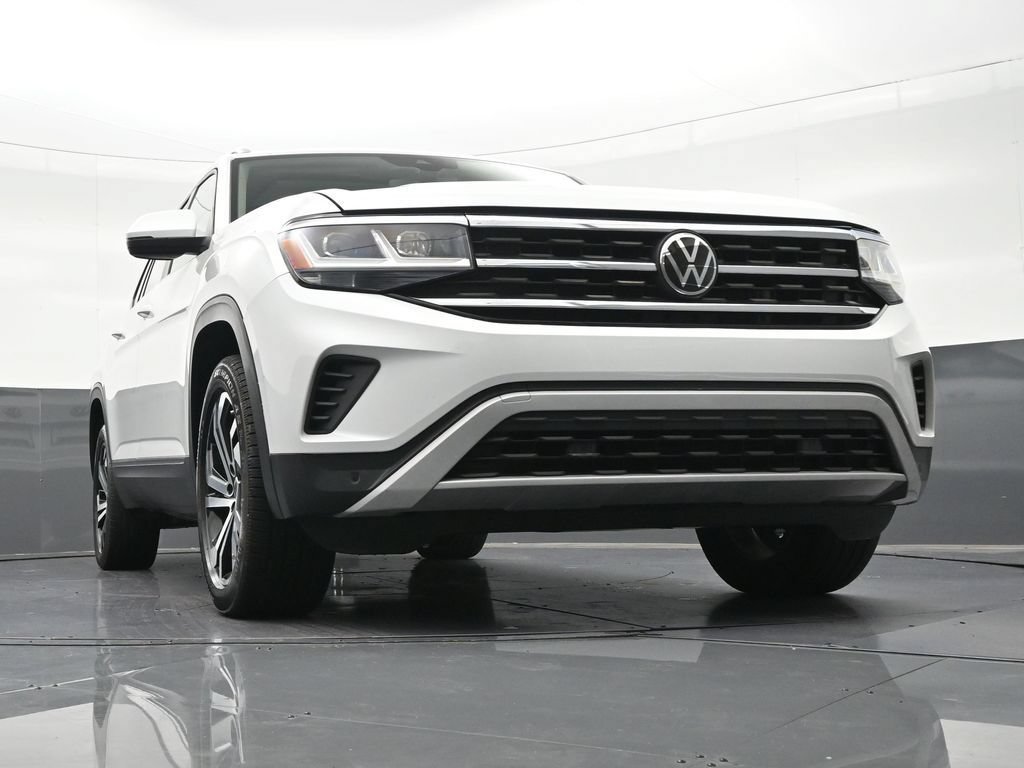Used 2023 Volkswagen Atlas SEL AWD/4WD image 32