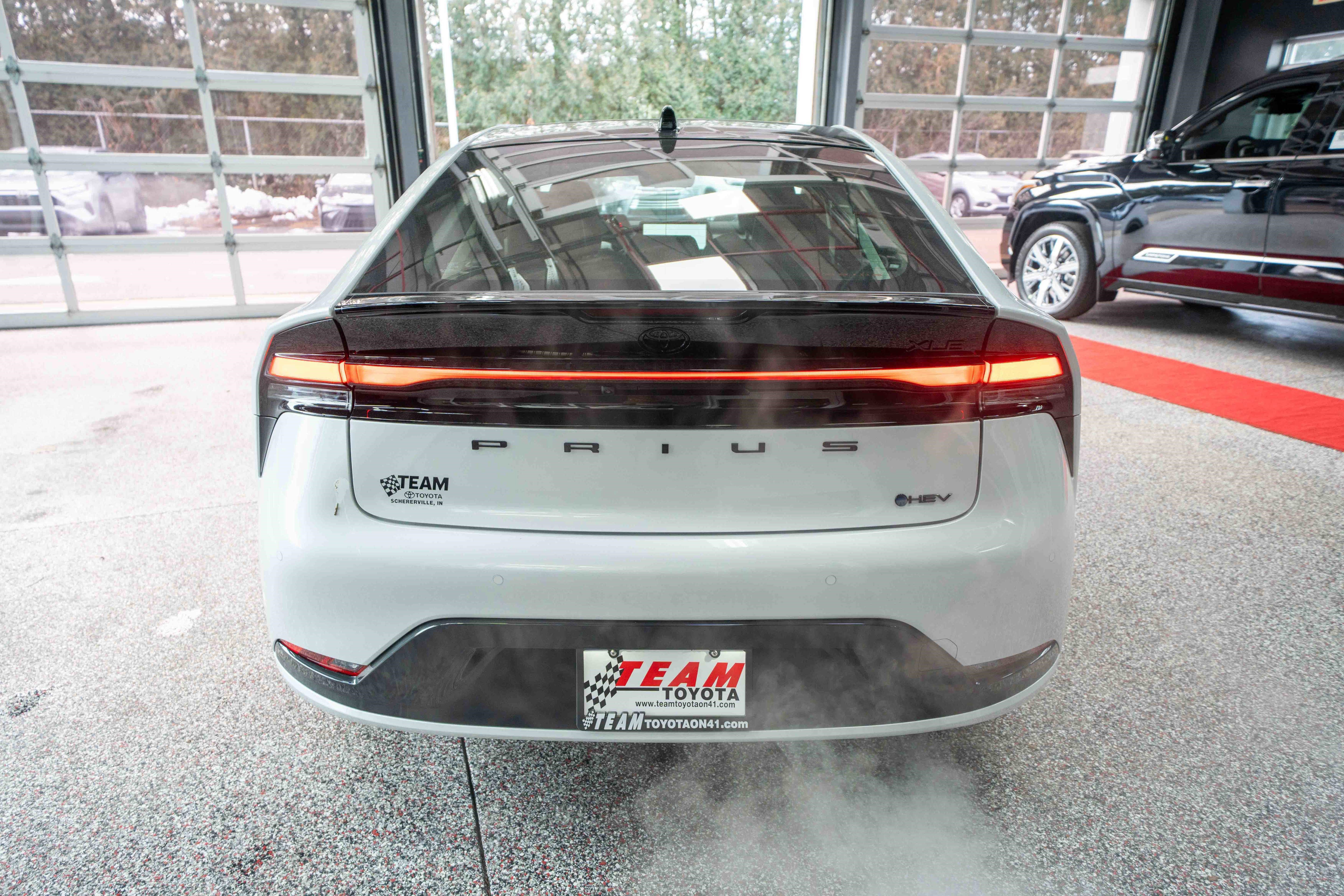 New 2026 Toyota Prius AWD image 3