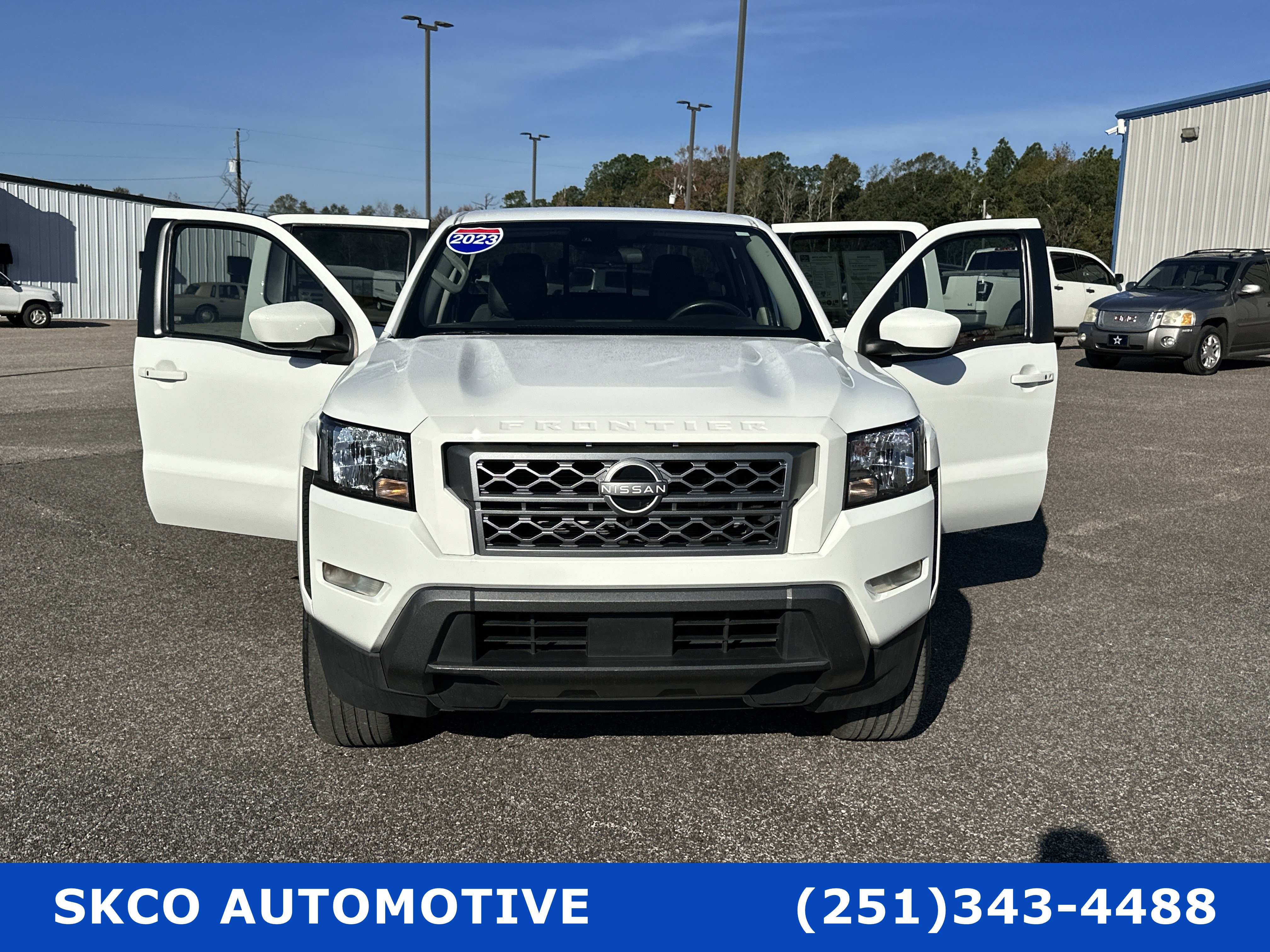 Used 2023 Nissan Frontier SV w/ SV Convenience Package image 30
