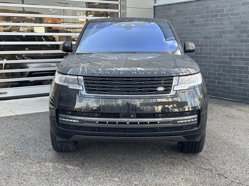 Certified 2023 Land Rover Range Rover SE AWD/4WD image 2