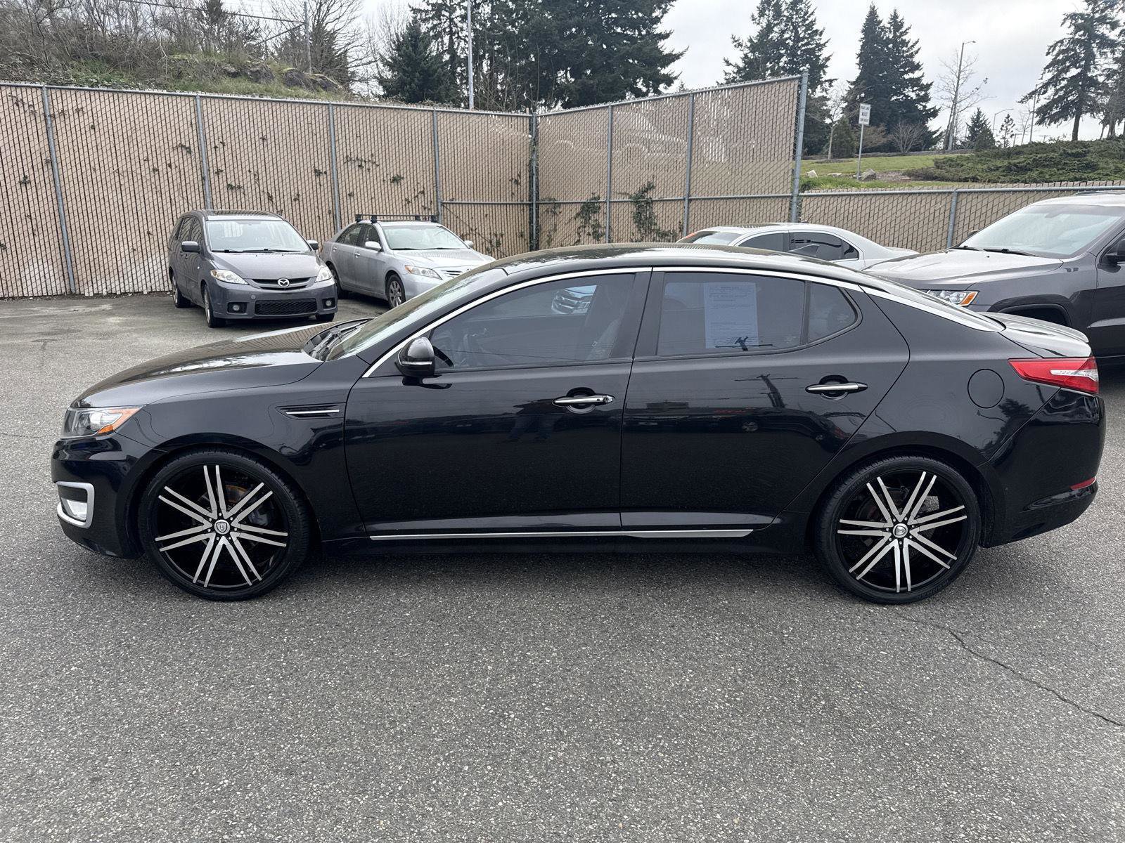 Used 2012 Kia Optima Hybrid w/ Hybrid Convenience Pkg image 11