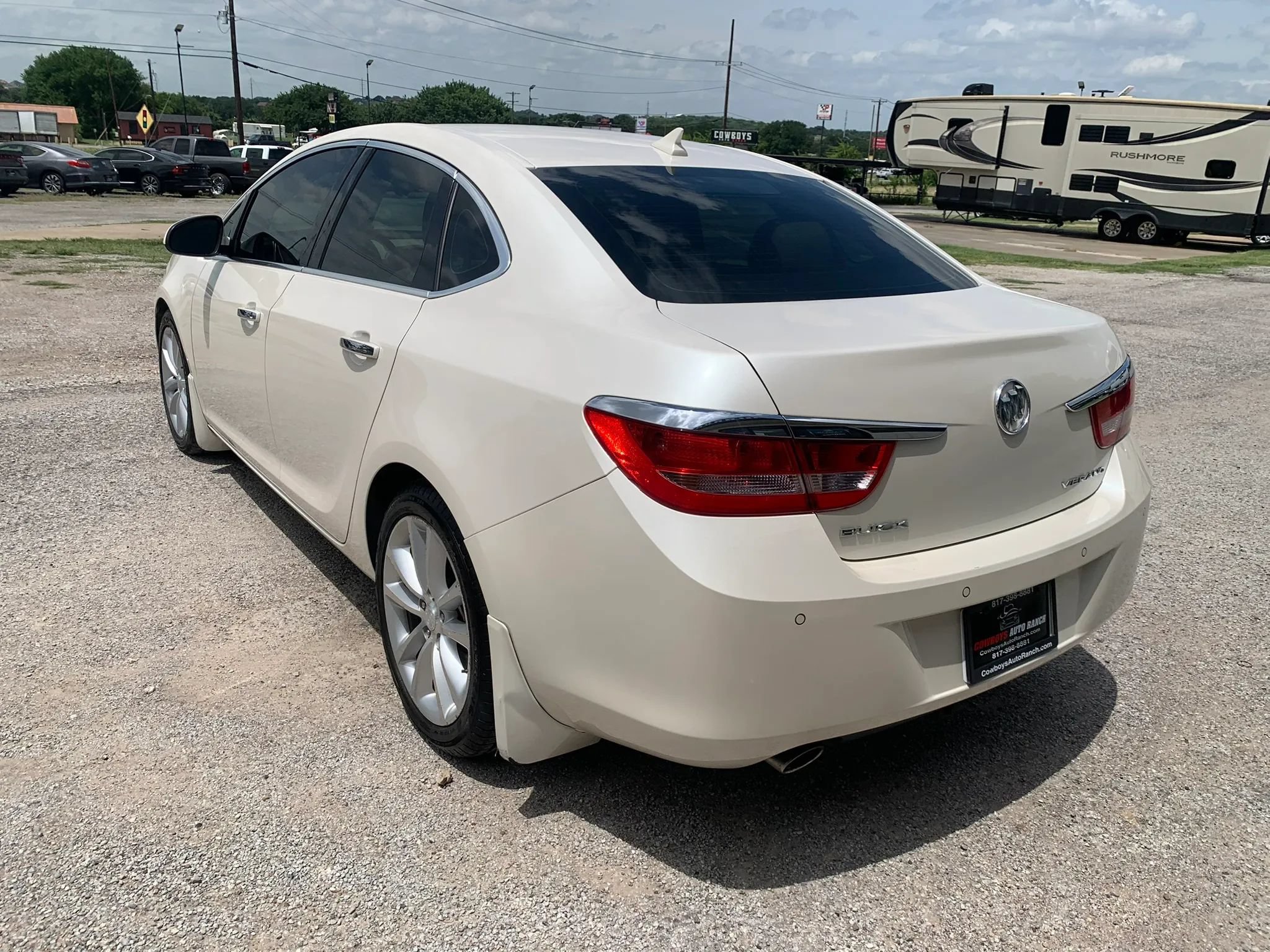 Used 2013 Buick Verano Leather FWD image 5