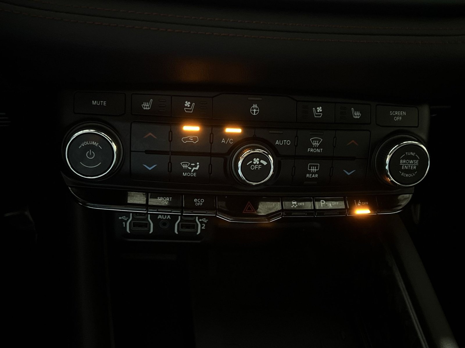 Used 2023 Dodge Durango R/T AWD/4WD image 27
