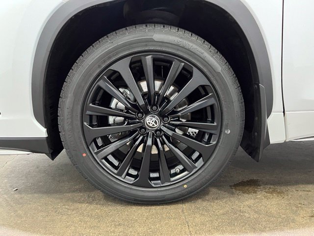 Used 2023 Toyota Highlander XSE AWD/4WD image 28