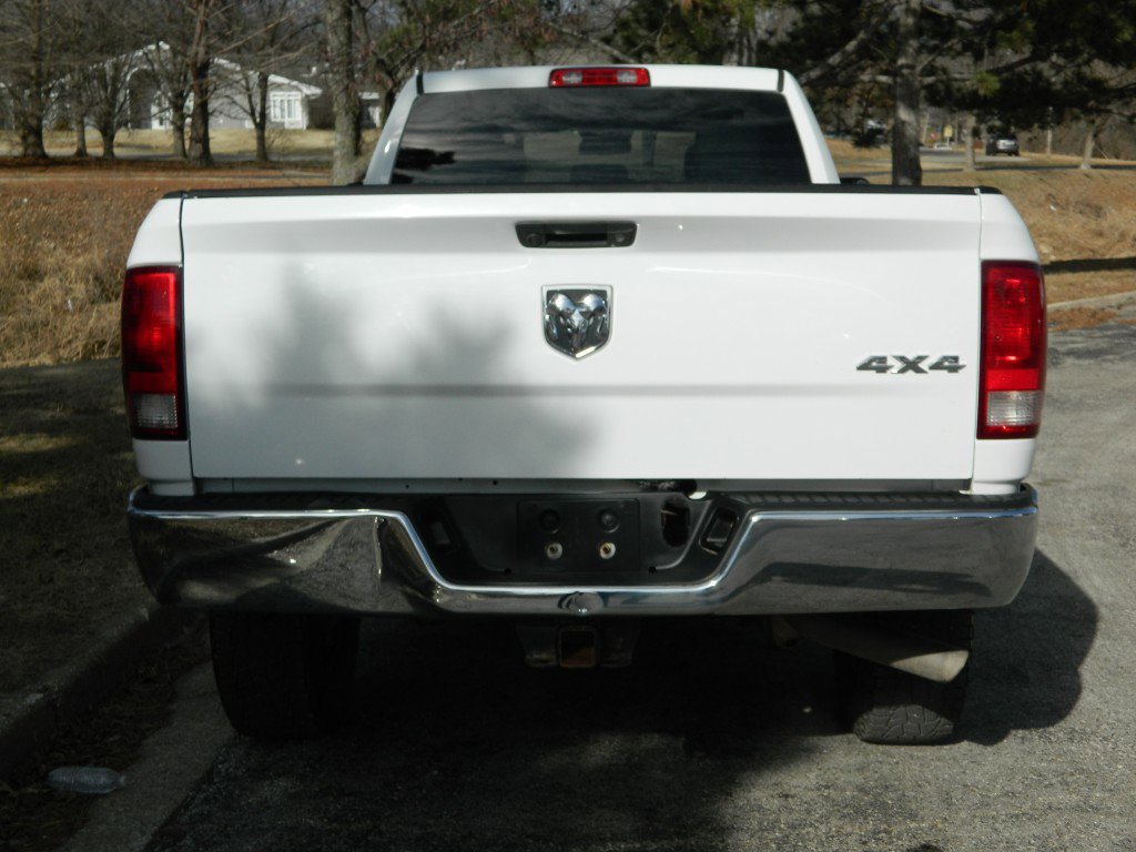 Used 2018 RAM 2500 Tradesman w/ Chrome Appearance Group image 8