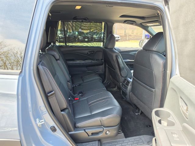 Used 2022 Honda Pilot TrailSport image 14