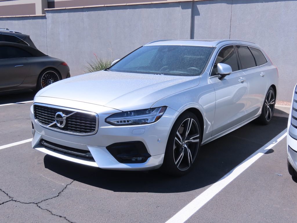 Used 2019 Volvo V90 T6 R-Design w/ Advanced Package image 2