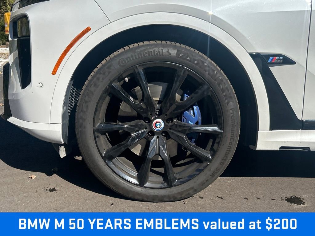 Used 2023 BMW X7 M60i w/ Executive Package image 9