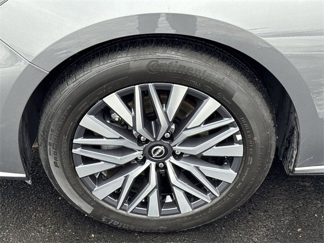 Used 2025 Nissan Altima 2.5 SV image 20