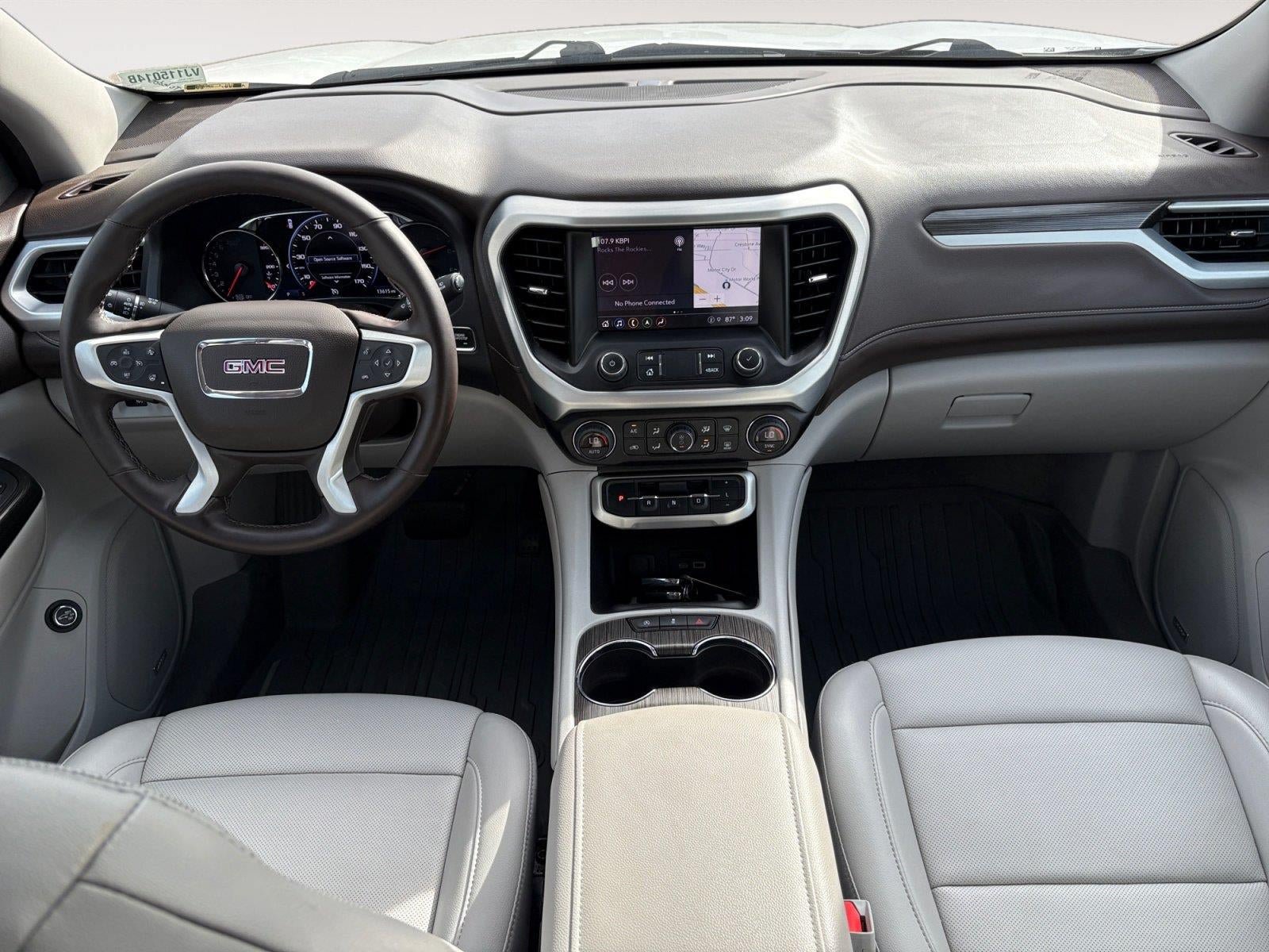 Certified 2023 GMC Acadia SLT w/ Technology Package AWD/4WD image 10