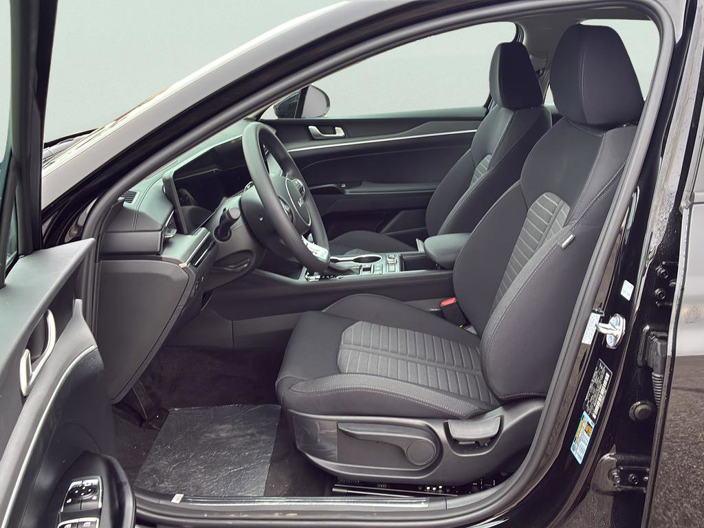 New 2026 Kia K5 LXS FWD image 22