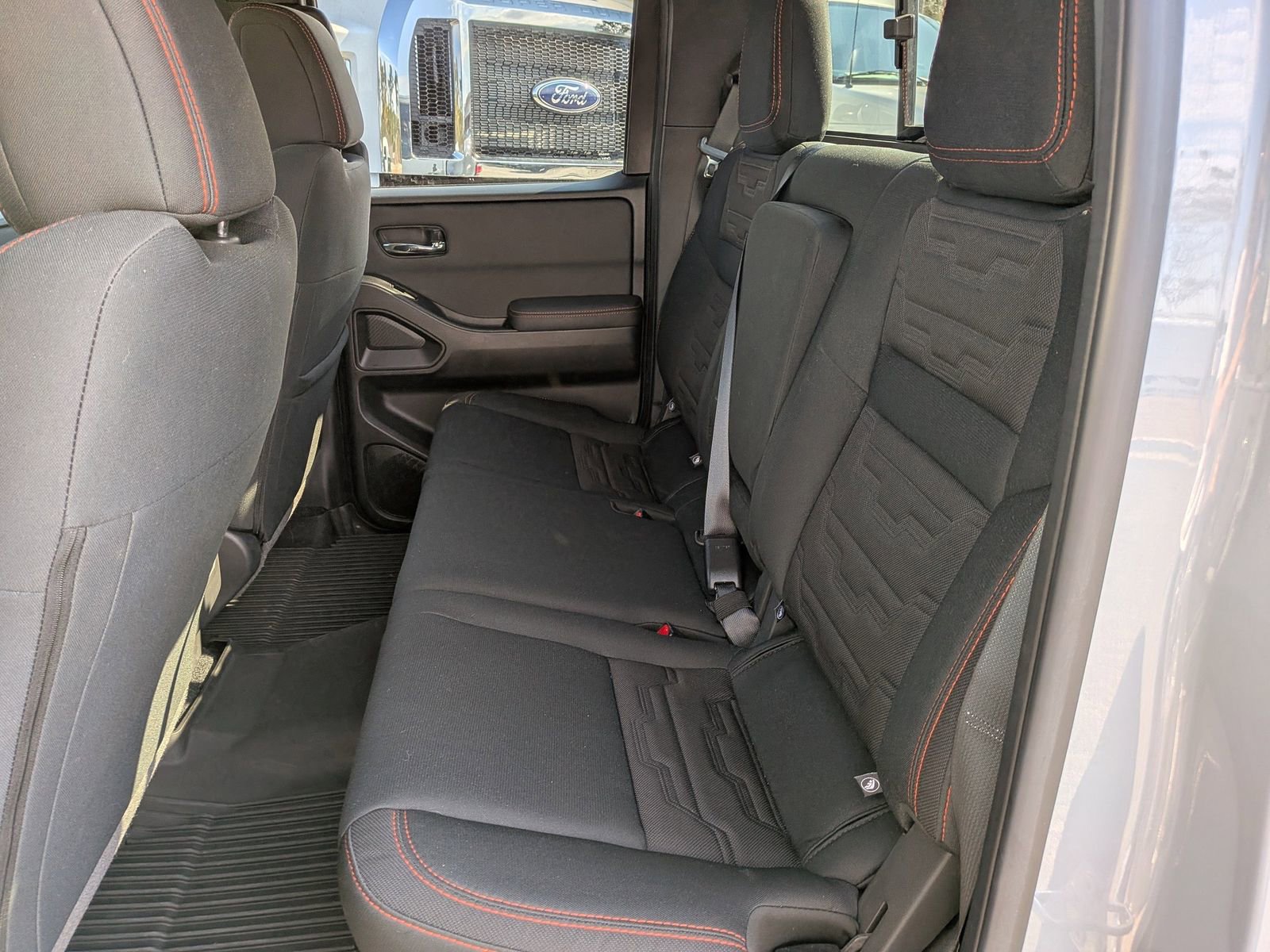 Used 2024 Nissan Frontier Pro-X image 15