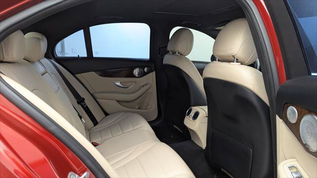 Used 2018 Mercedes-Benz C 300 Sedan w/ Multimedia Package image 18