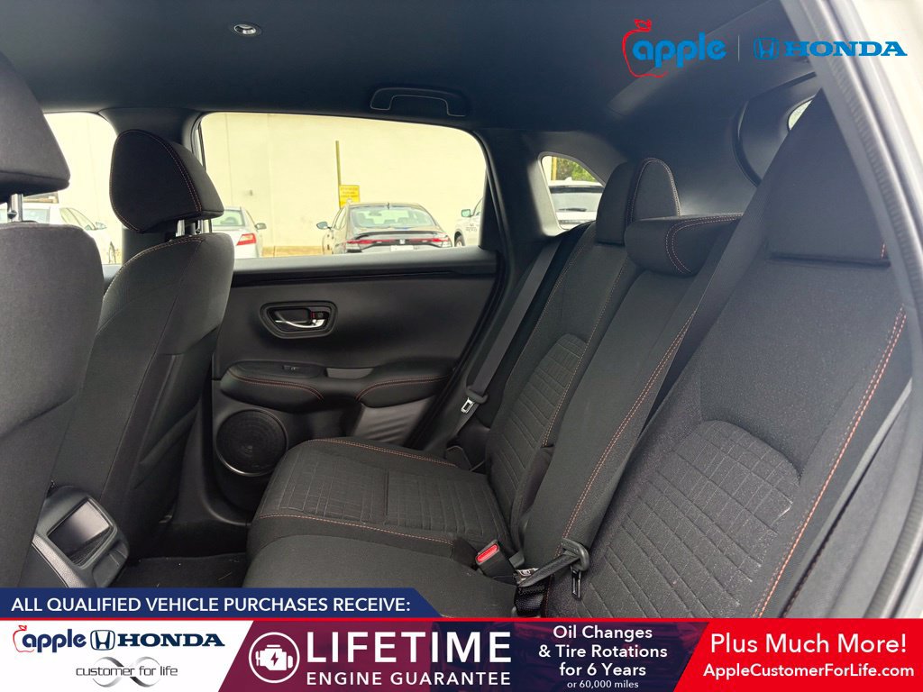 Used 2025 Honda HR-V Sport image 5