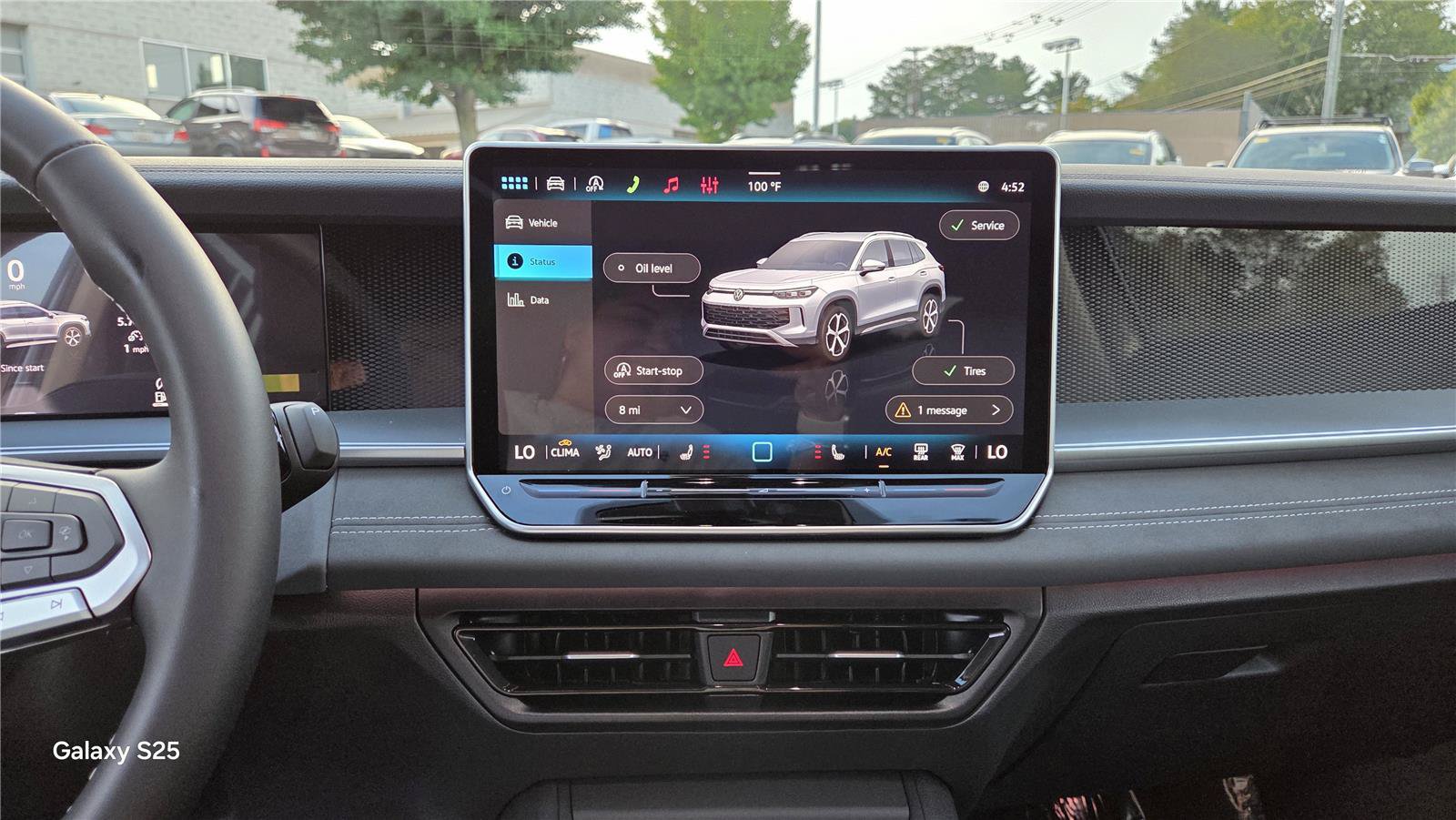 New 2026 Volkswagen Tiguan SE FWD image 21