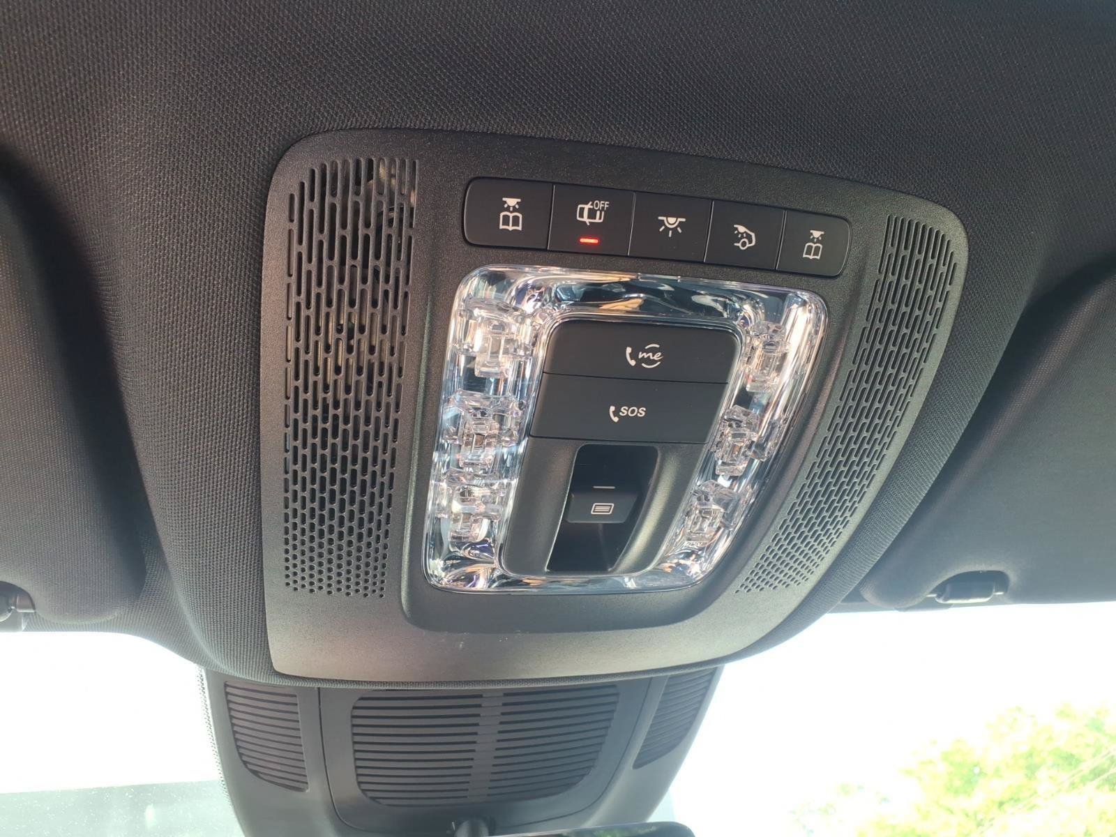 New 2026 Mercedes-Benz GLS 450 4MATIC image 33