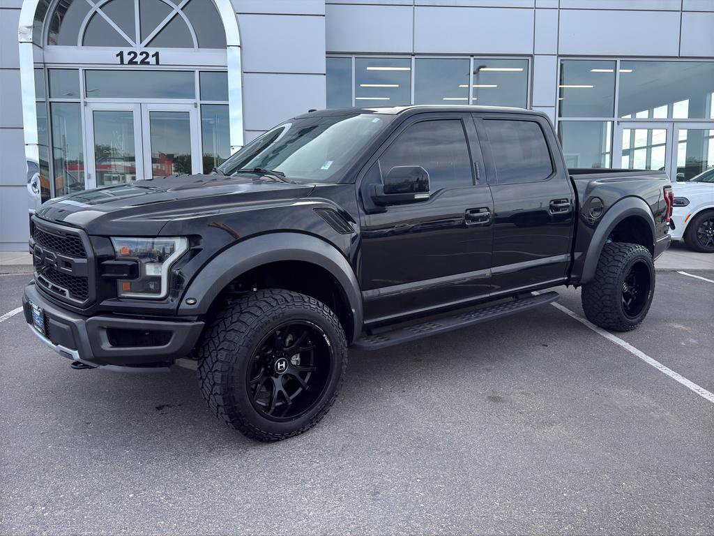 Used 2018 Ford F150 Raptor w/ Equipment Group 802A Luxury AWD/4WD image 1