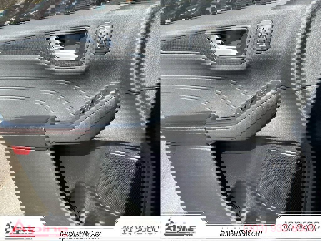 Used 2023 Ford Escape ST-Line Select w/ Tech Pack #2 image 19