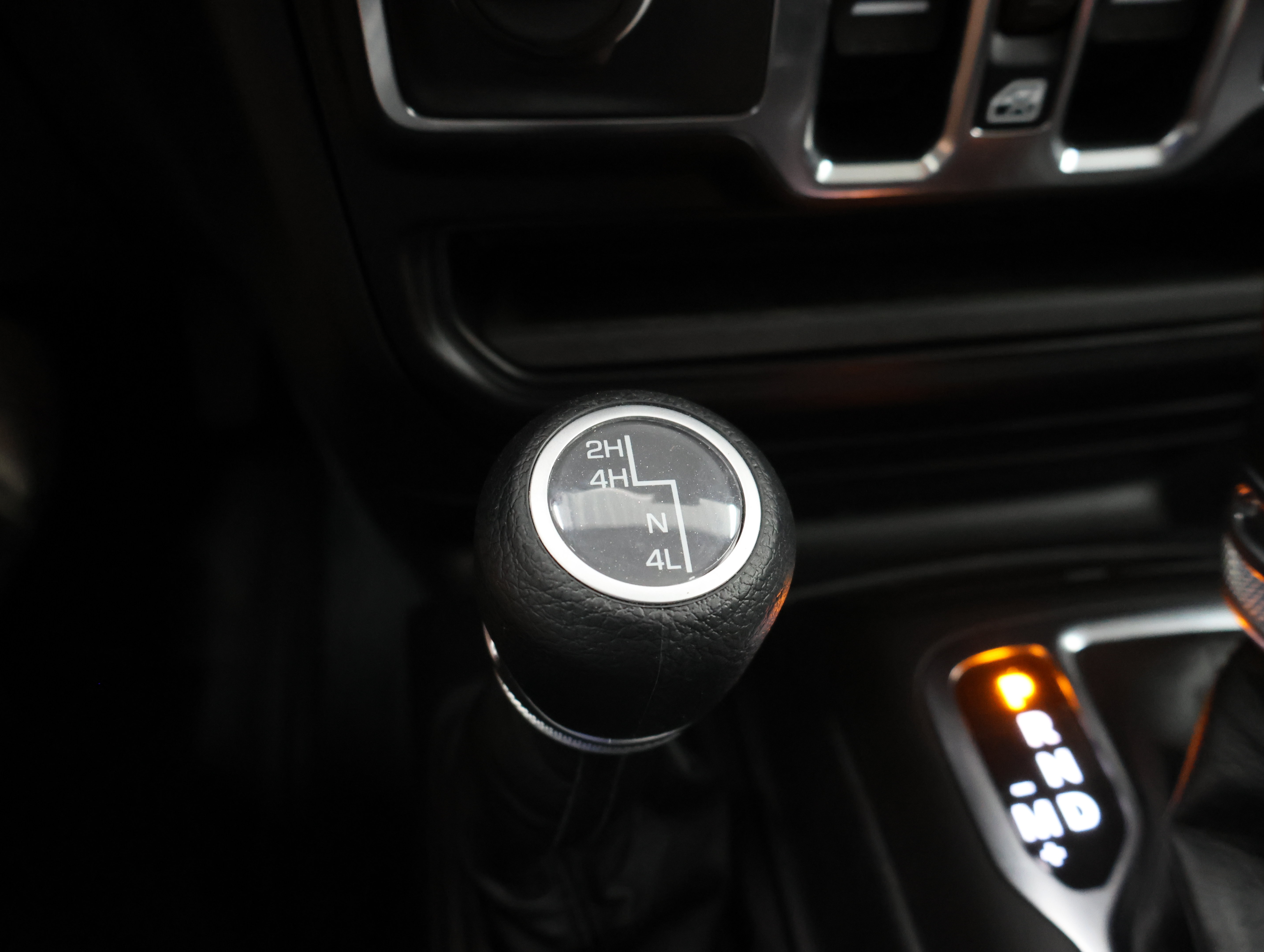 Used 2023 Jeep Gladiator Sport AWD/4WD image 43
