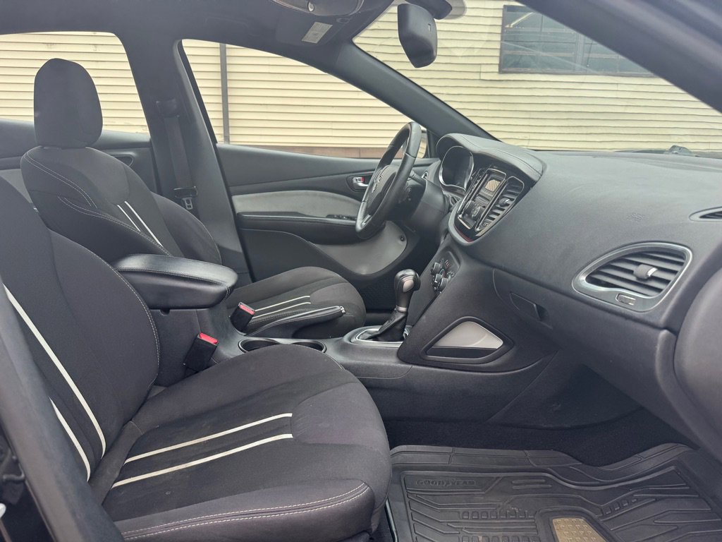 Used 2014 Dodge Dart SXT w/ Rallye Appearance Group image 10