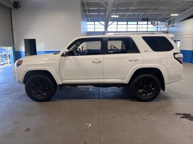 Used 2018 Toyota 4Runner SR5 Premium image 6