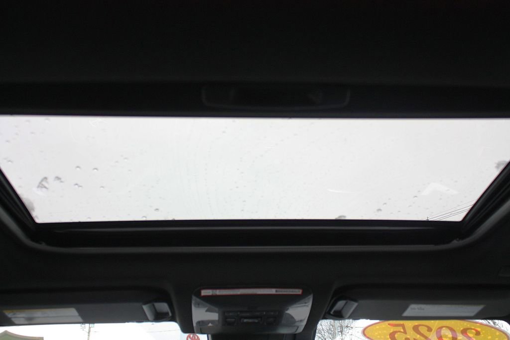 Used 2025 Toyota RAV4 XSE w/ Weather Package image 28