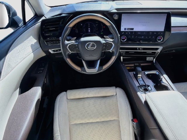 Used 2023 Lexus RX 350 w/ Cold Area Package AWD/4WD image 18