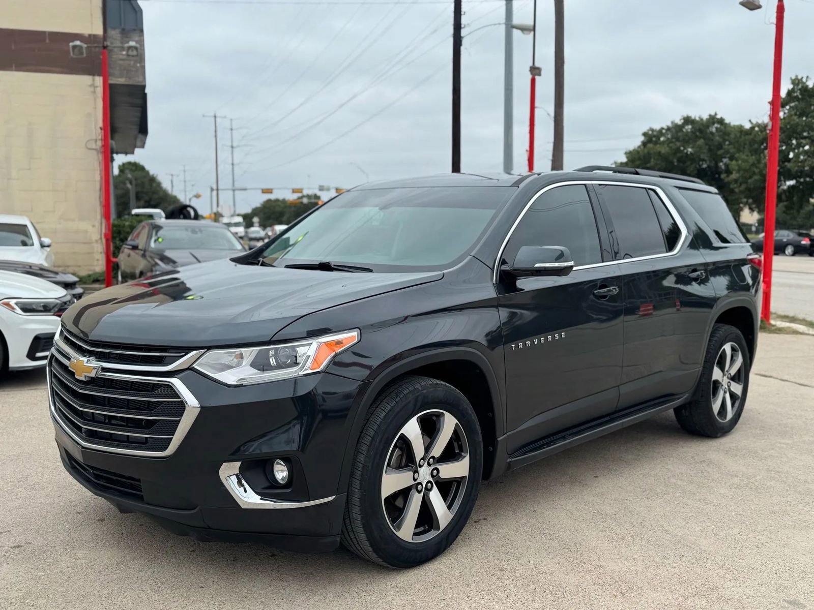 Used 2020 Chevrolet Traverse LT w/ LT Premium Package