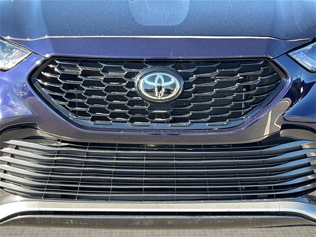 Used 2022 Toyota Highlander XSE image 9