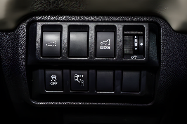 Used 2019 Subaru Ascent Limited AWD/4WD image 19