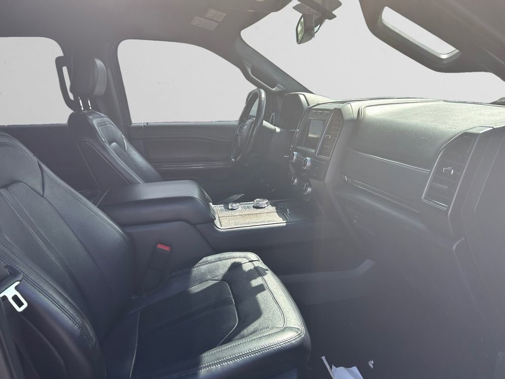 Used 2019 Ford Expedition Max Limited AWD/4WD image 16