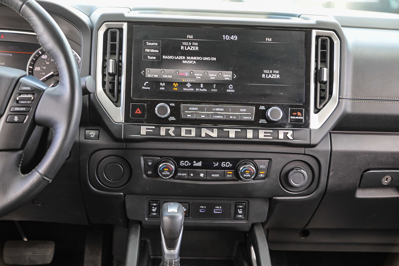 Used 2025 Nissan Frontier SV w/ SV Convenience Package RWD image 13