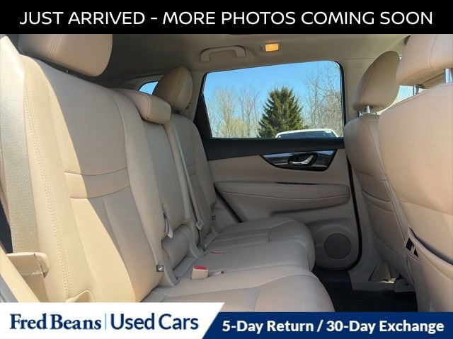 Certified 2018 Nissan Rogue SL w/ Premium Package image 15