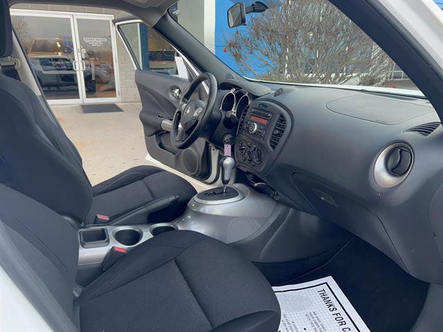 Used 2014 Nissan Juke S image 16