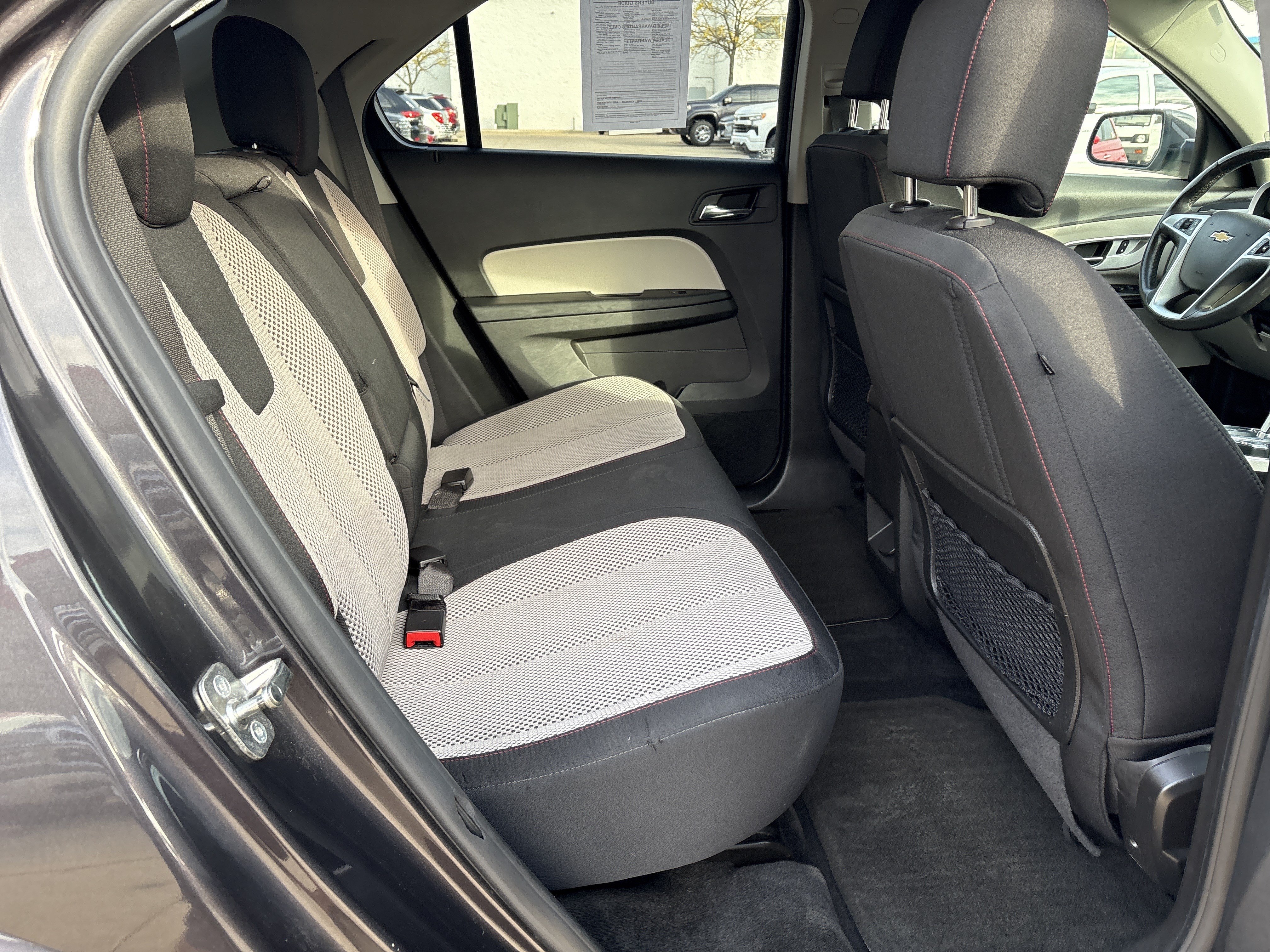 Used 2015 Chevrolet Equinox LT w/ Power Convenience Package FWD image 16