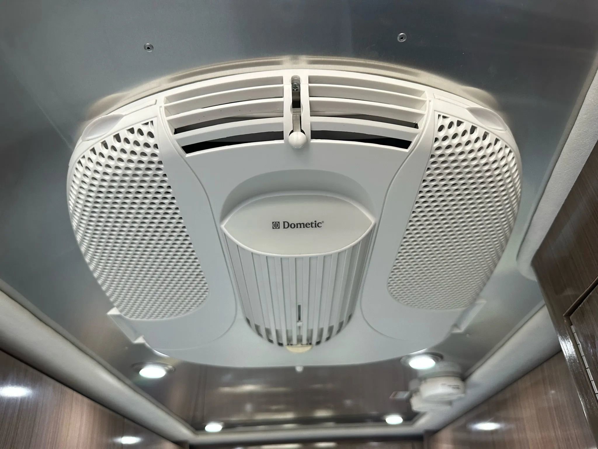 Used 2016 Mercedes-Benz Sprinter 3500 image 49