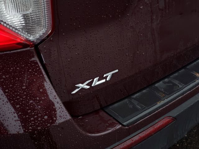 Used 2022 Ford Explorer XLT image 33