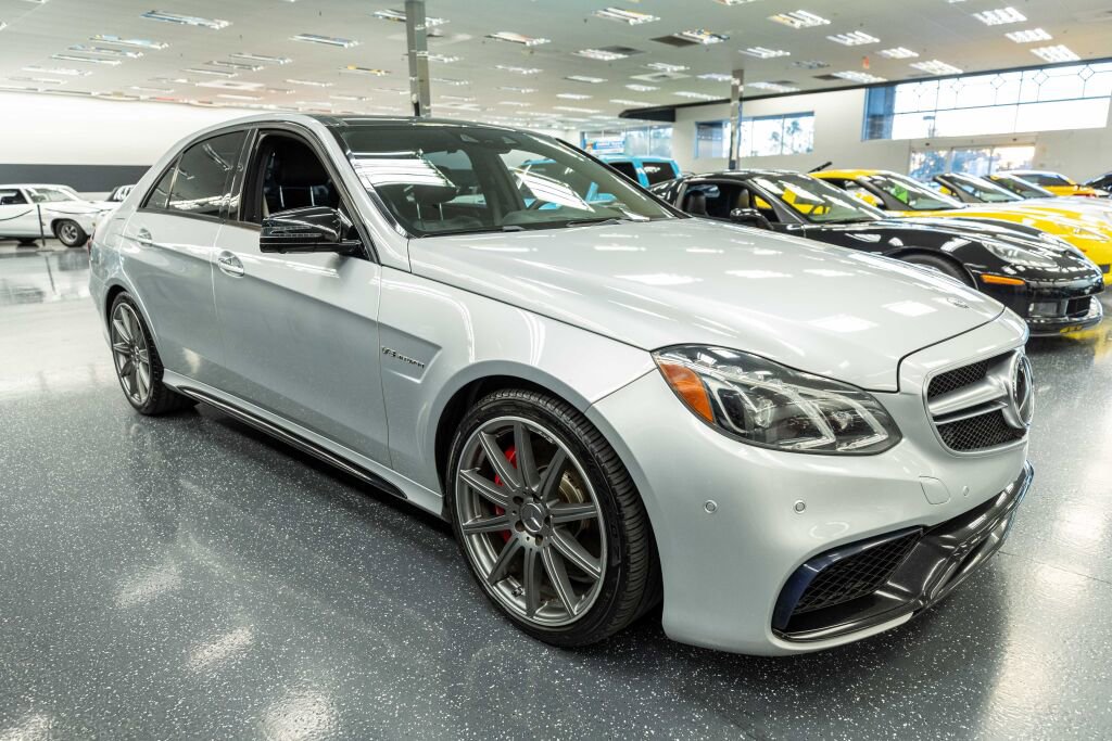 Used 2015 Mercedes-Benz E 63 AMG S-Model image 5