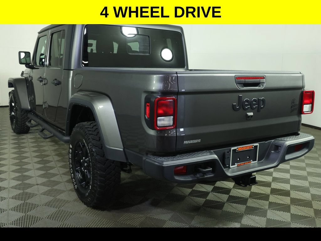 Used 2022 Jeep Gladiator Sport AWD/4WD image 5