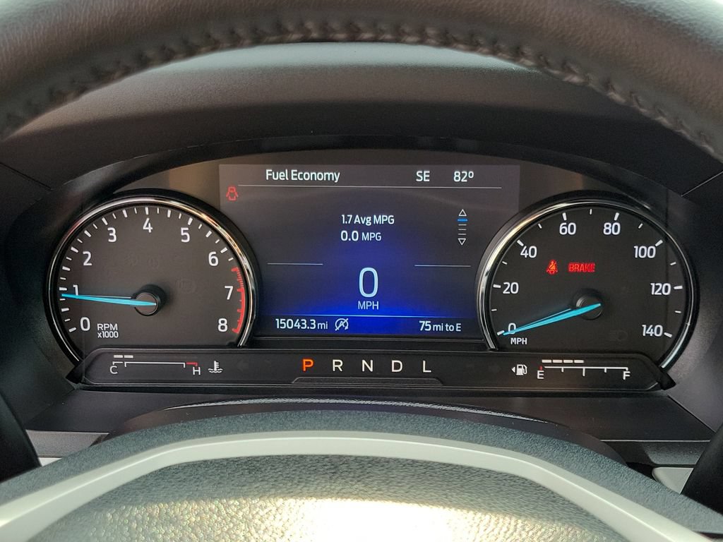 Used 2024 Ford Explorer XLT w/ Equipment Group 202A AWD/4WD image 27