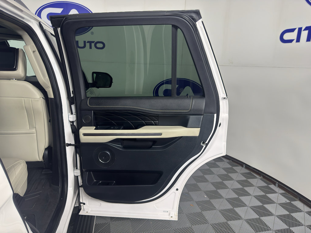 Used 2018 Ford Expedition Platinum AWD/4WD image 38