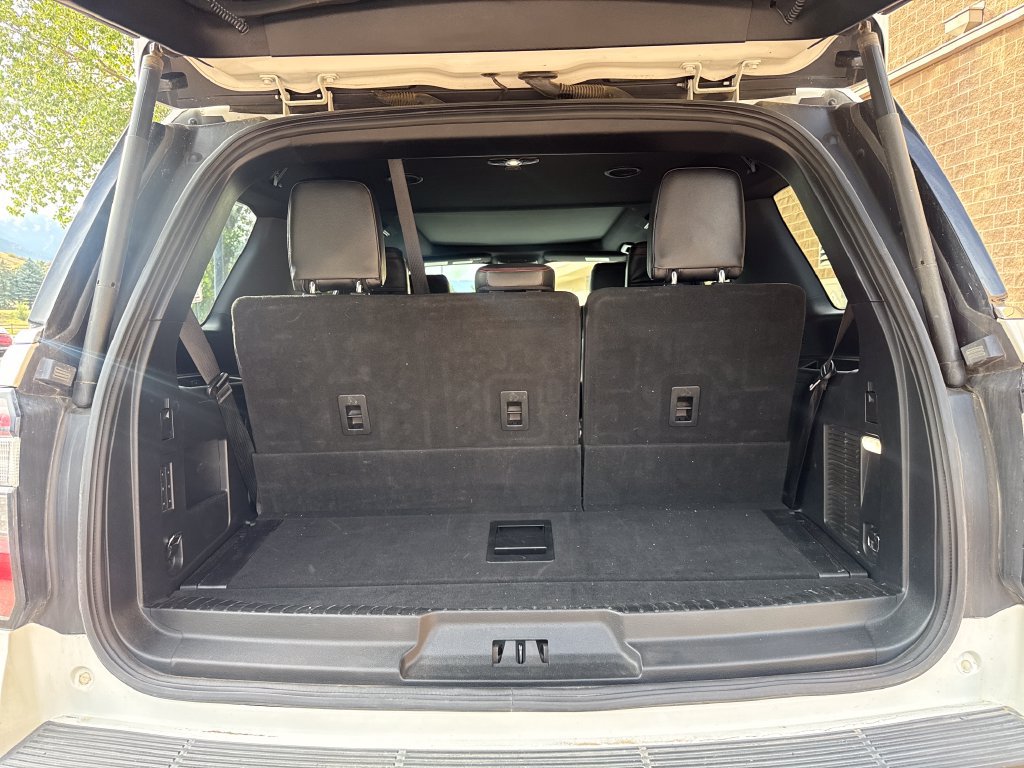 Used 2020 Ford Expedition Limited w/ Equipment Group 303A AWD/4WD image 8