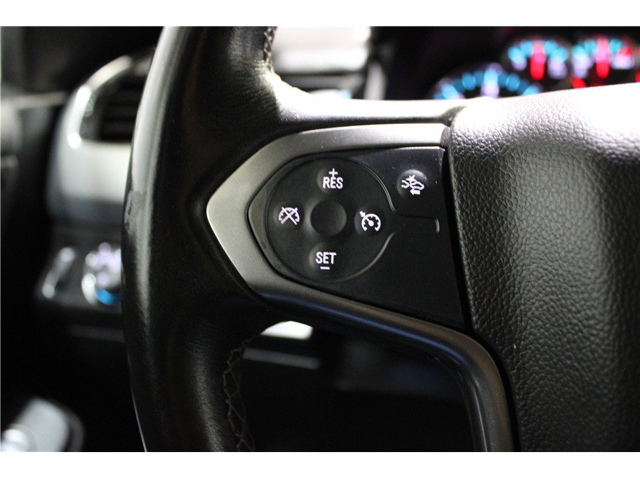 Used 2016 Chevrolet Suburban LT image 35
